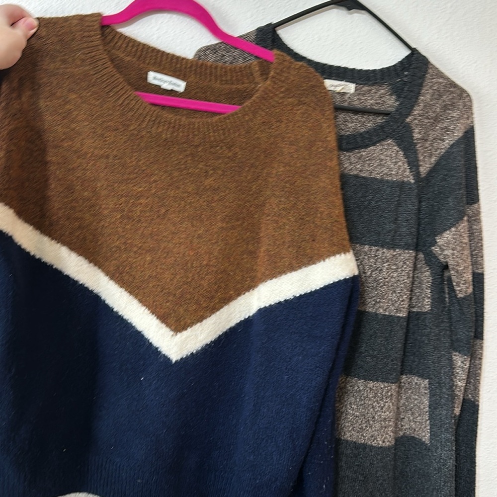 Size Large Woman’s Sweaters